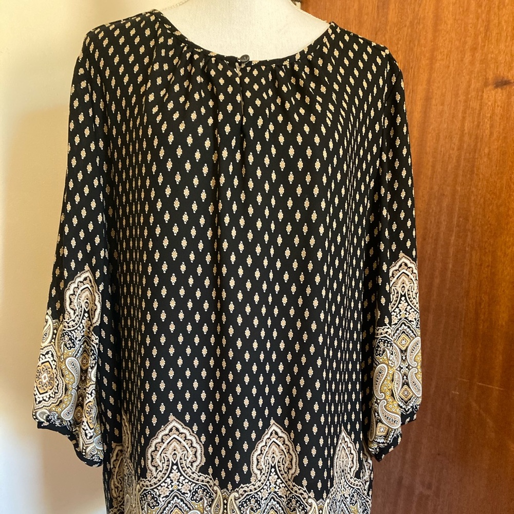 Lightweight paisley print tunic